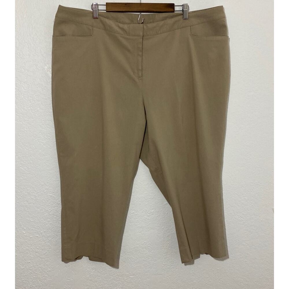 Lane Bryant Size 26 Tan Stretch Flat Front Capri Pants Pocket Back Slit Casual